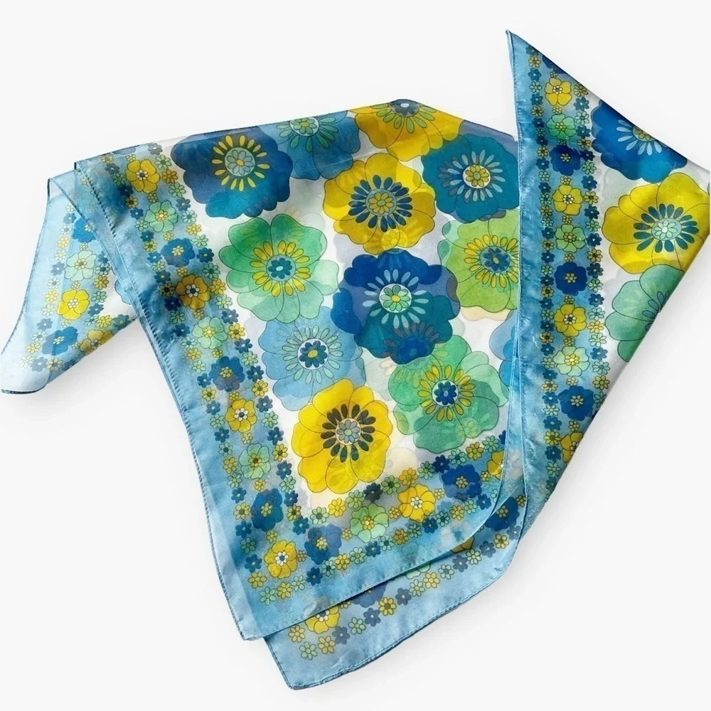 Vintage 60s 70s Floral Scarf Headscarf Neckerchief